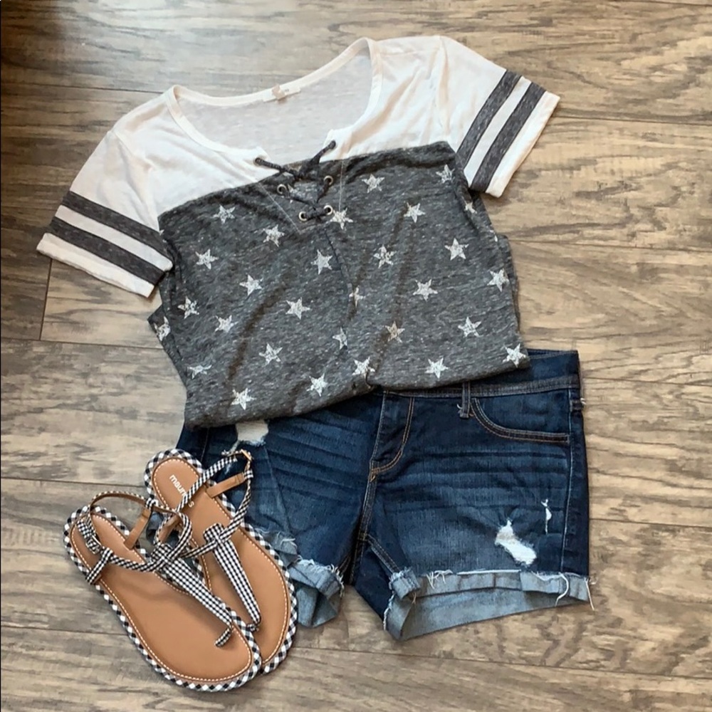 Maurice’s shirt sleeve shirt